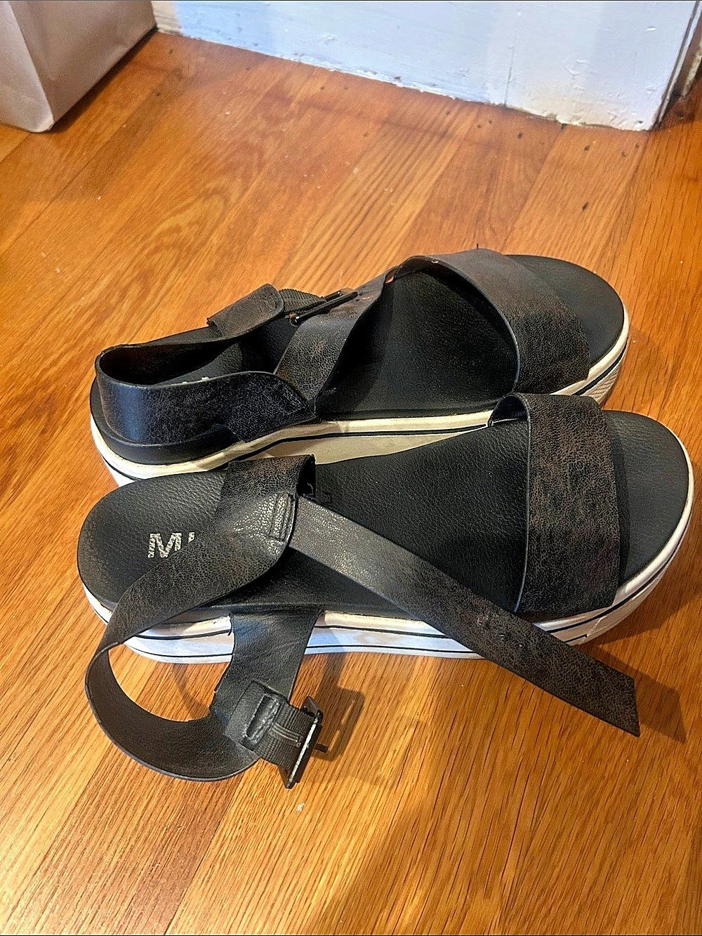 MIA Jene Platform Wedge Sandal Black & White